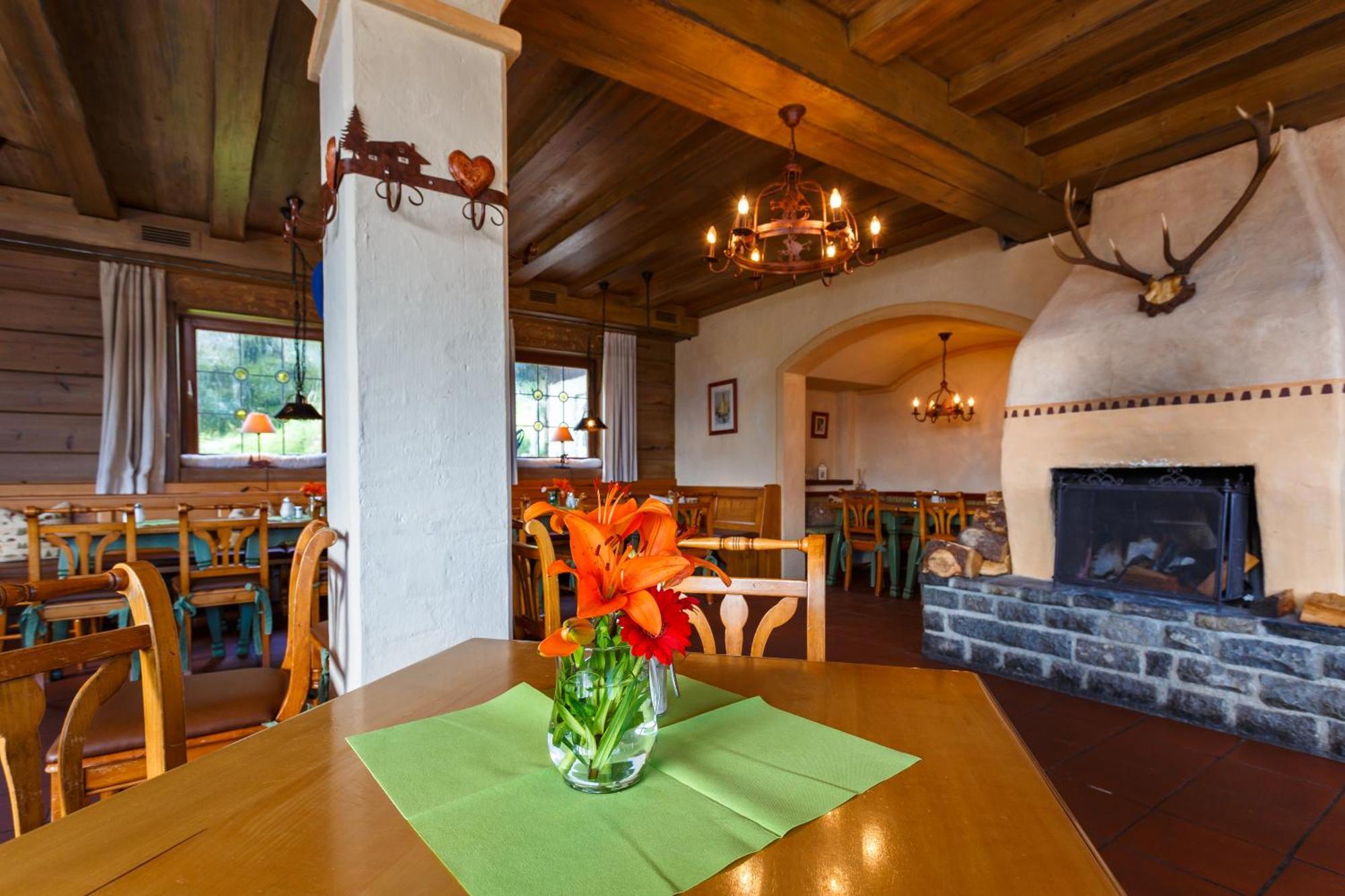 Landkomforthotel Panorama & Restaurant Bella Vista Garmisch-Partenkirchen Eksteriør bilde