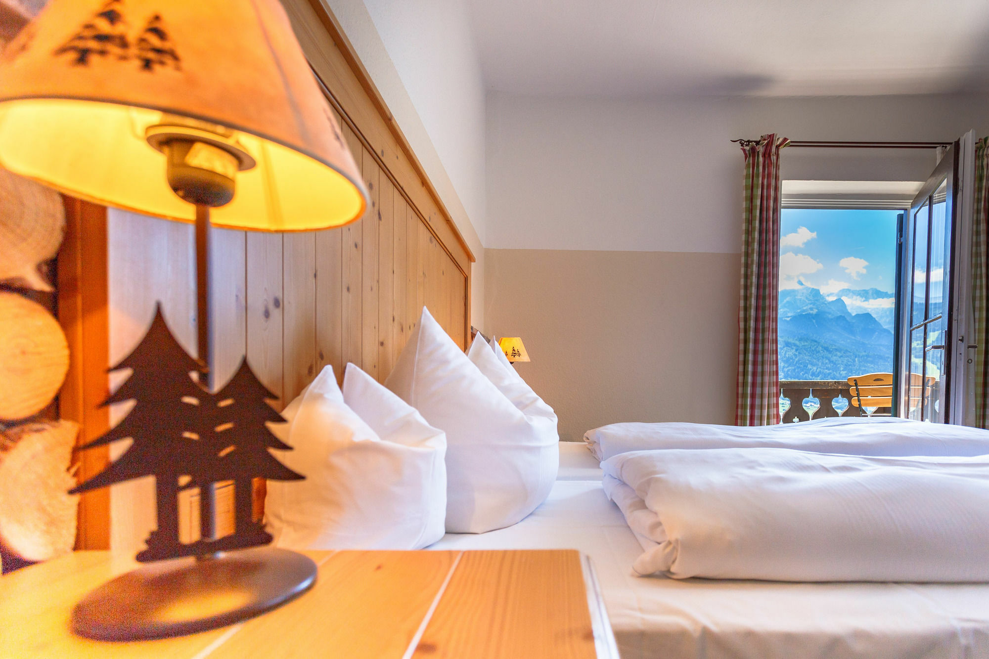 Landkomforthotel Panorama & Restaurant Bella Vista Garmisch-Partenkirchen Eksteriør bilde